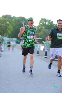 BIB: 240
                            <button type="button" onclick="openModal(3635637)" class="btn btn-primary btn-sm float-right btn-popup" data-toggle="modal" data-target=".modal-high-quality">
                        <i class="fas fa-shopping-cart"></i> Add to Cart
                    </button>
                                            <button type="button" onclick="isThisMe(3635637, true)" class="btn btn-success btn-sm float-right btn-popup btn-isme hidden" data-toggle="tooltip" data-placement="bottom" title="นี่คือรูปของคุณใช่ไหม คลิกที่นี่เพื่อเอาเข้าอัลบั้ม">
                        <i class="fas fa-plus"></i> Add to album
                    </button>
                    <button type="button" onclick="isThisMe(3635637, false)" class="btn btn-warning btn-sm float-right btn-popup btn-isnotme hidden">
                        <i class="fas fa-ban"></i> Remove from album
                    </button>